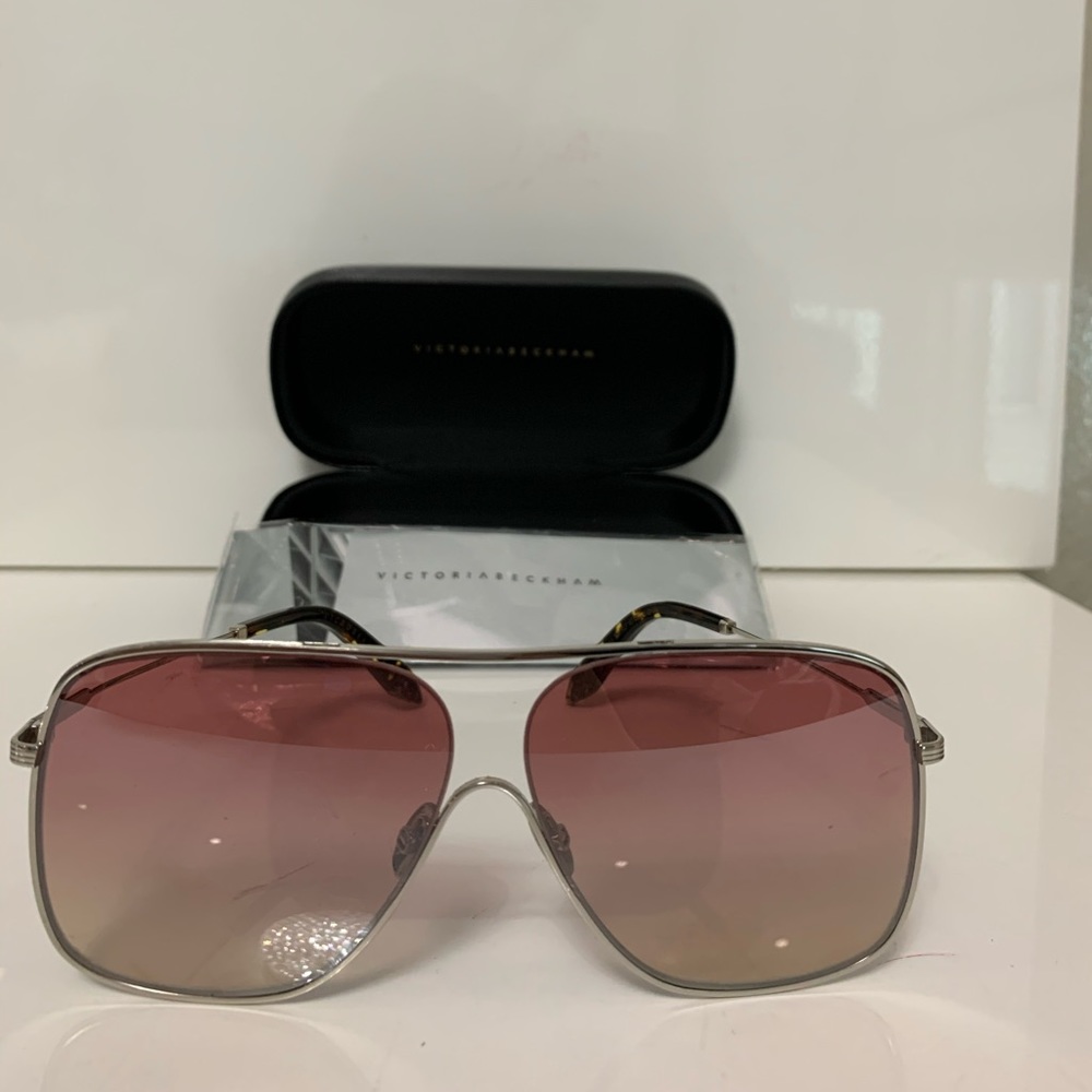 victoria beckham sunglasses